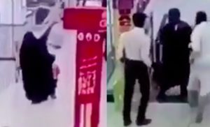 A video of a Saudi man saving a child from death on an escalator is going viral